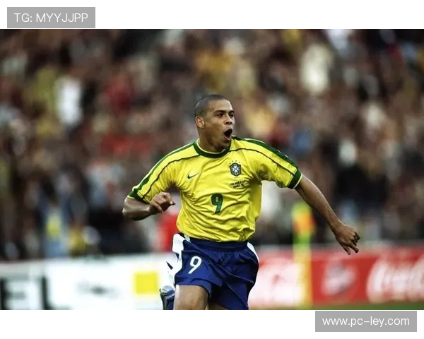 足球历史口述史：老球员回忆与足坛经典时刻