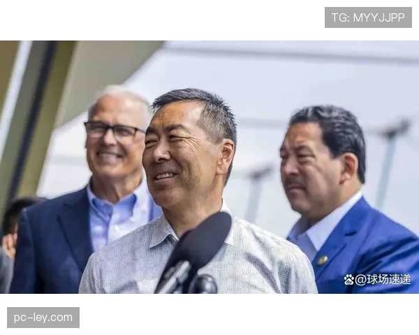 西雅图世界杯场馆完成座椅安装,可容纳7.5万名观众 西雅图世界杯场馆完成座椅安装,可容纳7.5万名观众